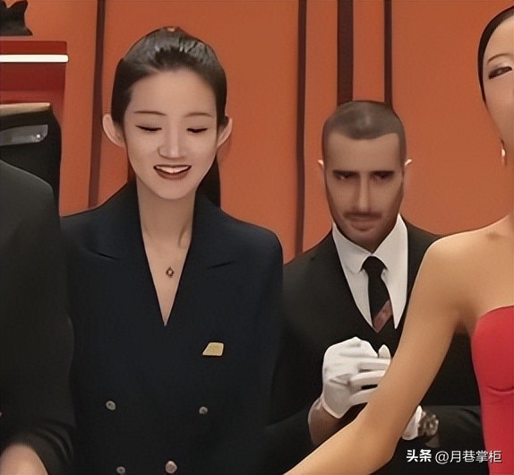向佐被曝与网红澳门CoCo姐有感情牵连,向太反常沉默