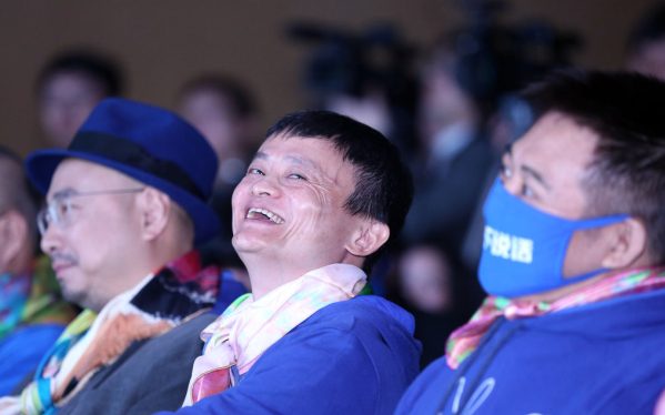 文章凭什么敢叫板媒体?深度解析其底气来源
