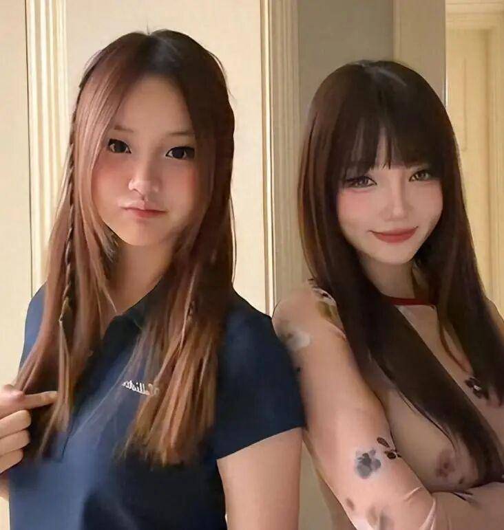 李小璐和女儿甜馨的合影