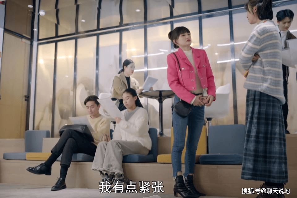 冷门面试逆袭!前台小妹碾压顶流