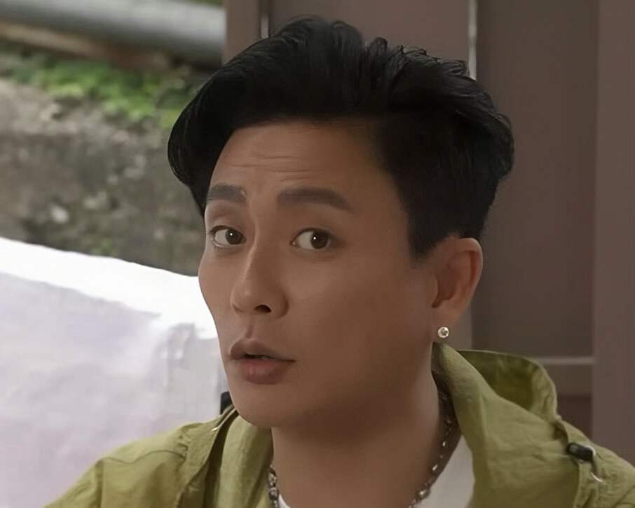 港星宣布不婚,称去世前花光积蓄