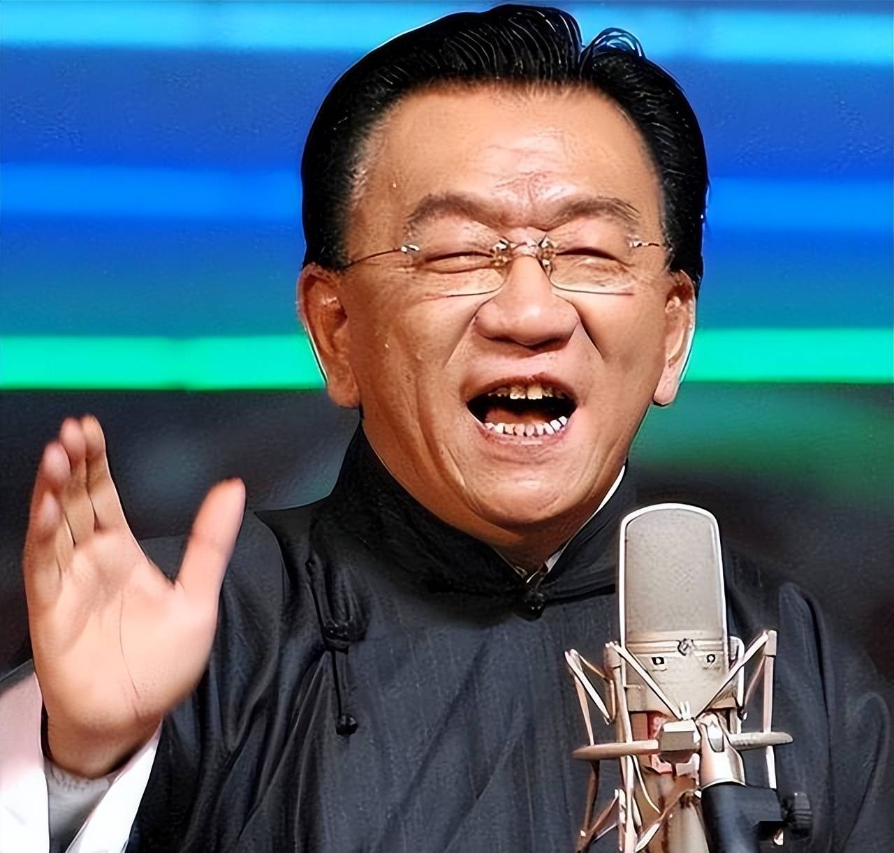 形象与行为不符的资深艺人