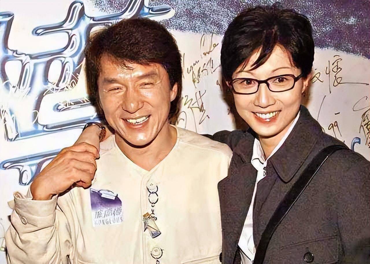 吴绮莉揭秘成龙拒认女儿原因:无人要求做亲子鉴定