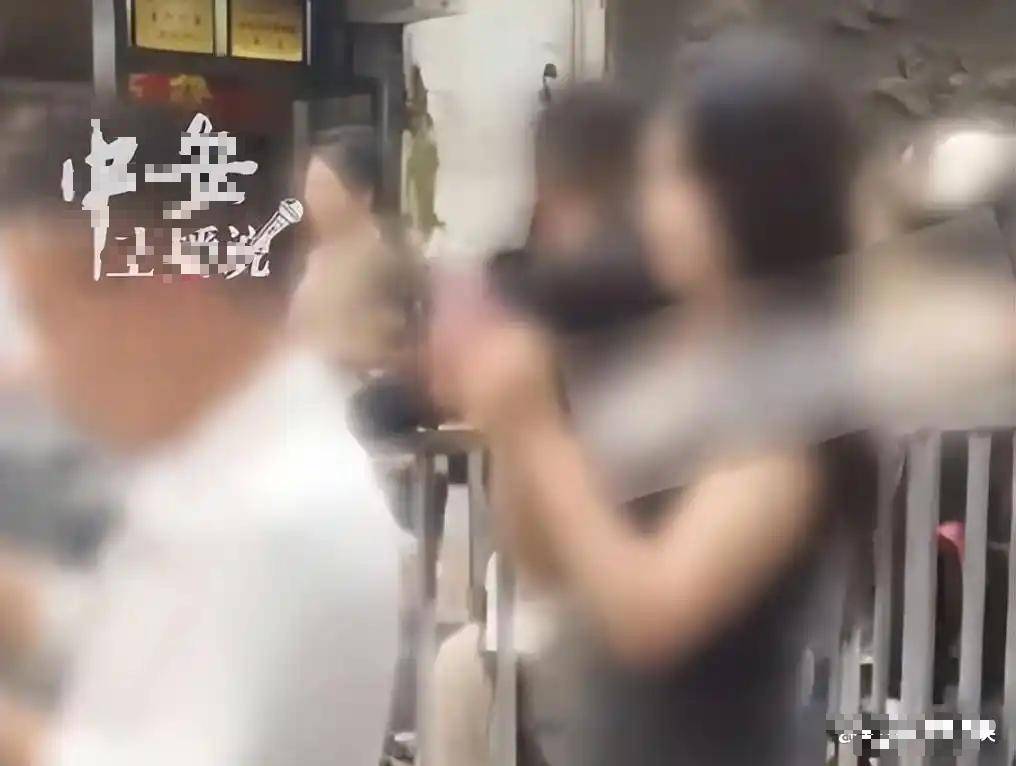 湖南铁笼游街案：多名黑手落网，结局大快人心