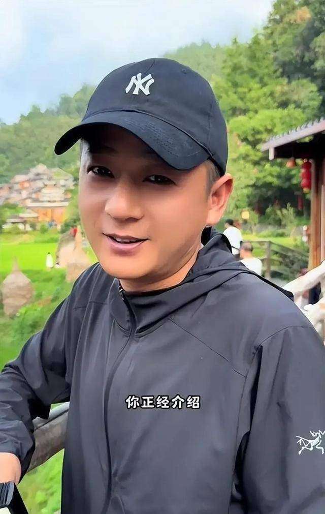 600万粉爱国网红移民被曝!人设崩塌