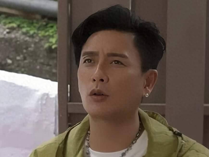 港星宣布不婚,称去世前花光积蓄
